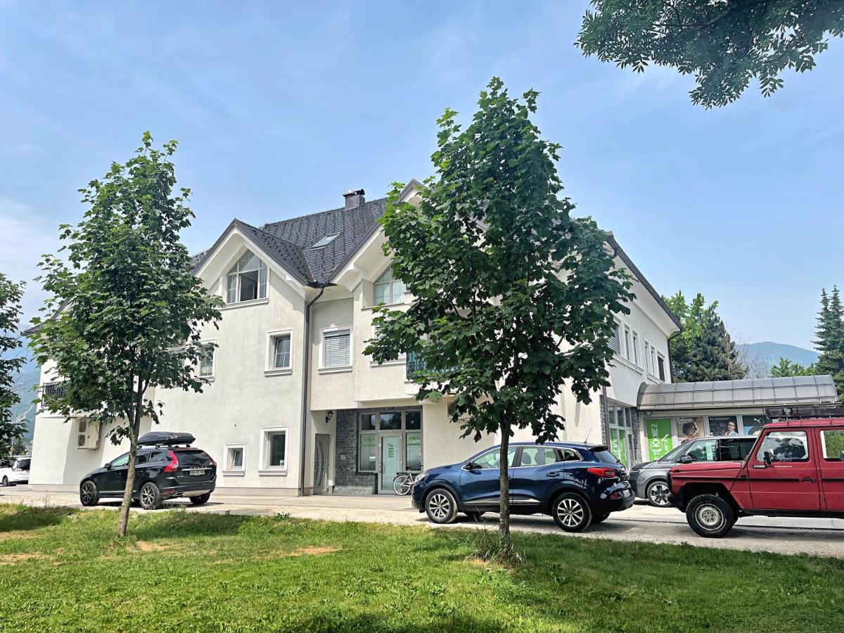 Vila Urbana Luxury Apartments 레쎄 외부 사진