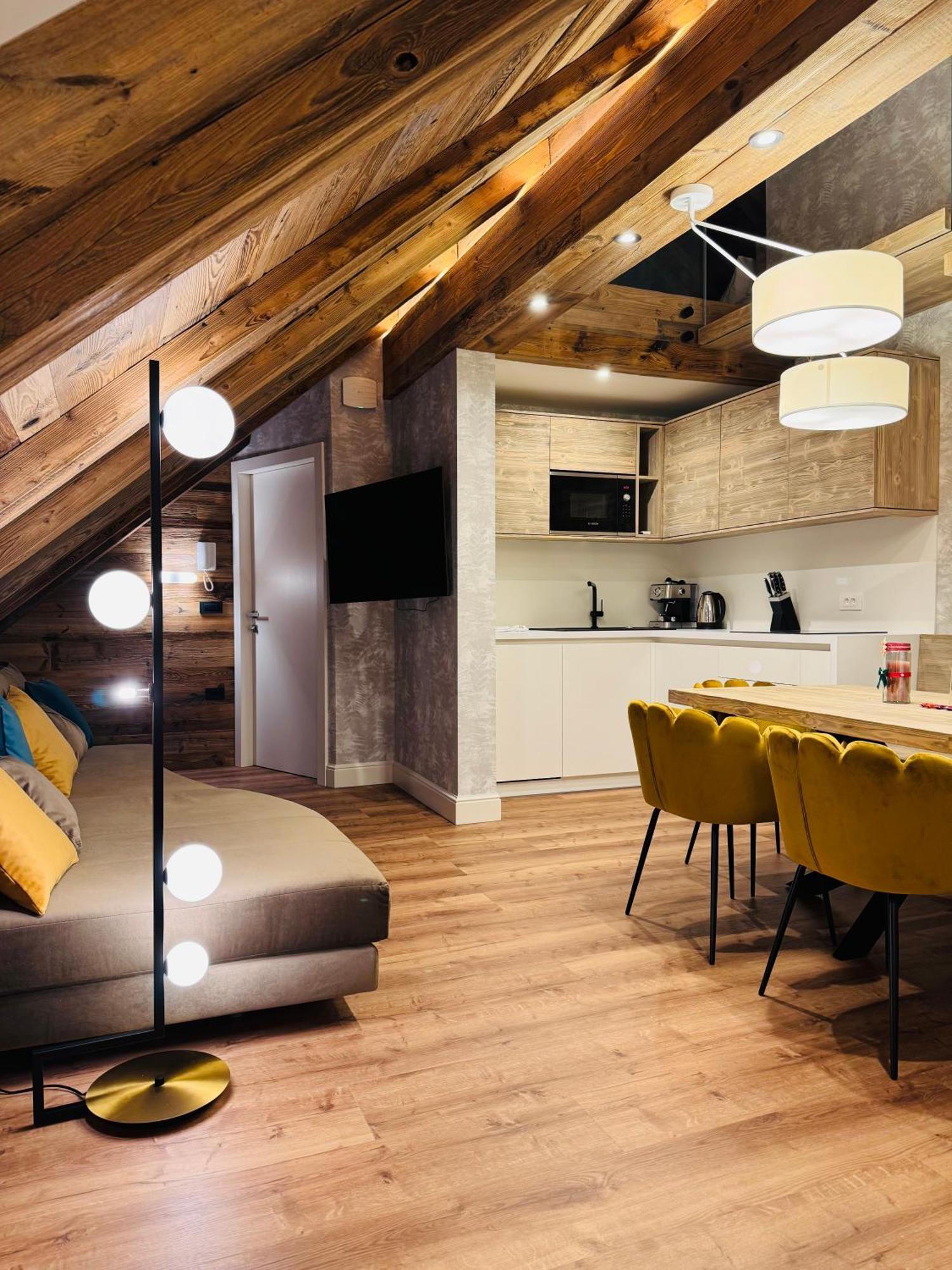 Vila Urbana Luxury Apartments 레쎄 외부 사진