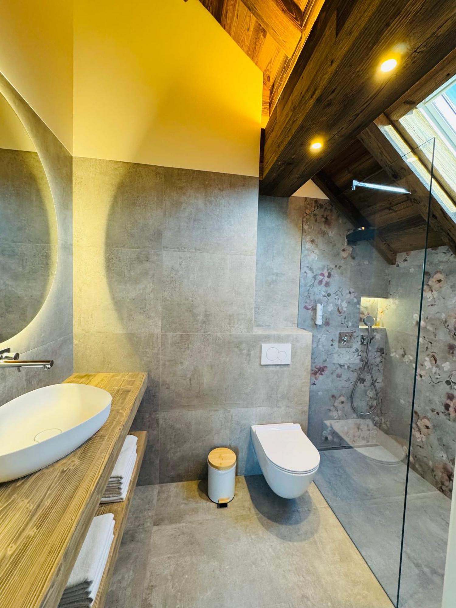 Vila Urbana Luxury Apartments 레쎄 외부 사진