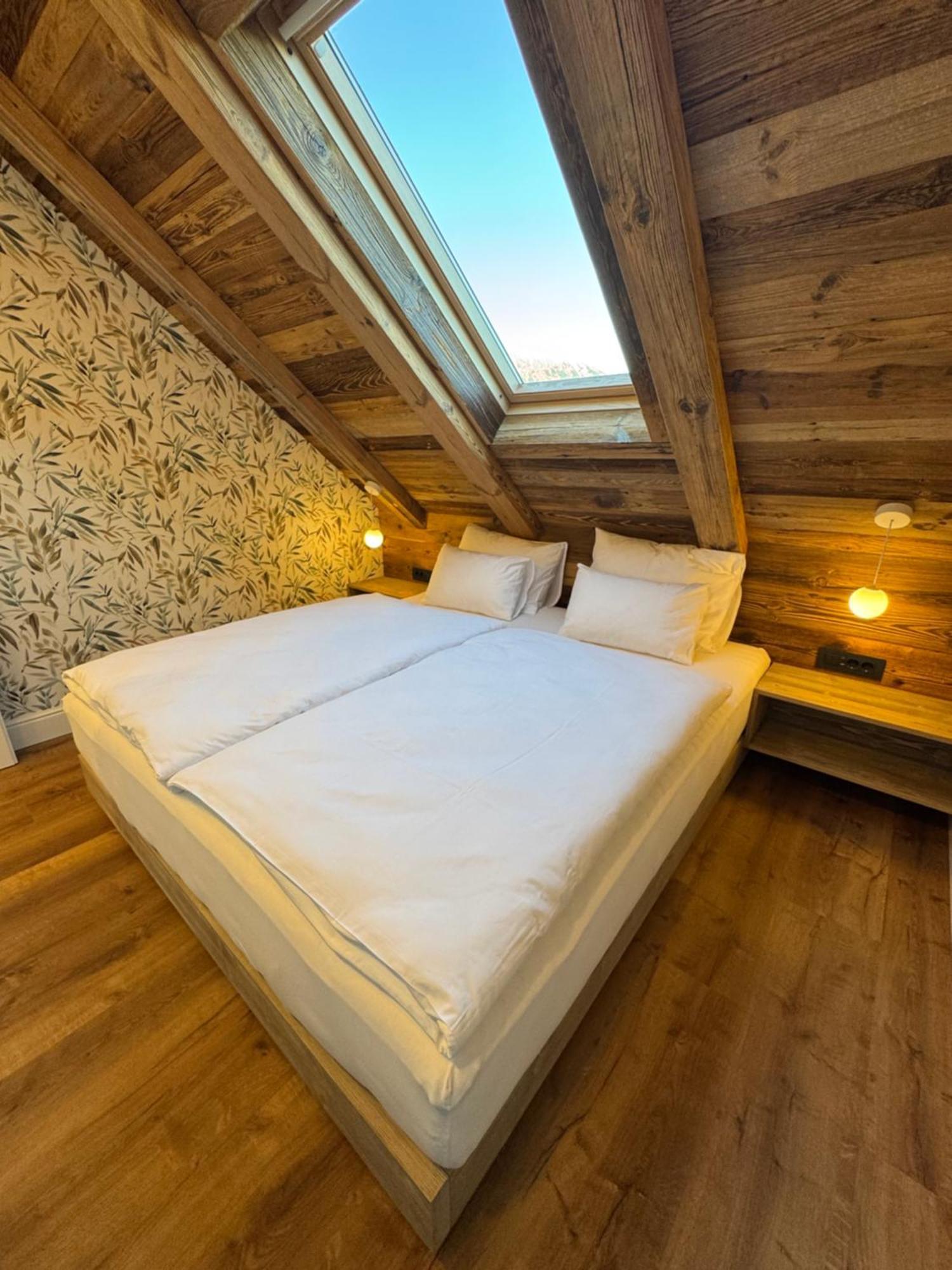 Vila Urbana Luxury Apartments 레쎄 외부 사진